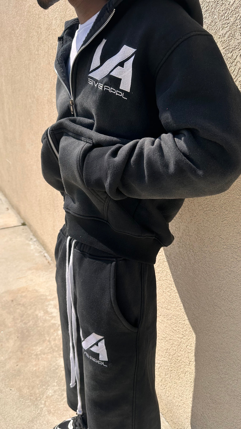 Onyx Black VA Set