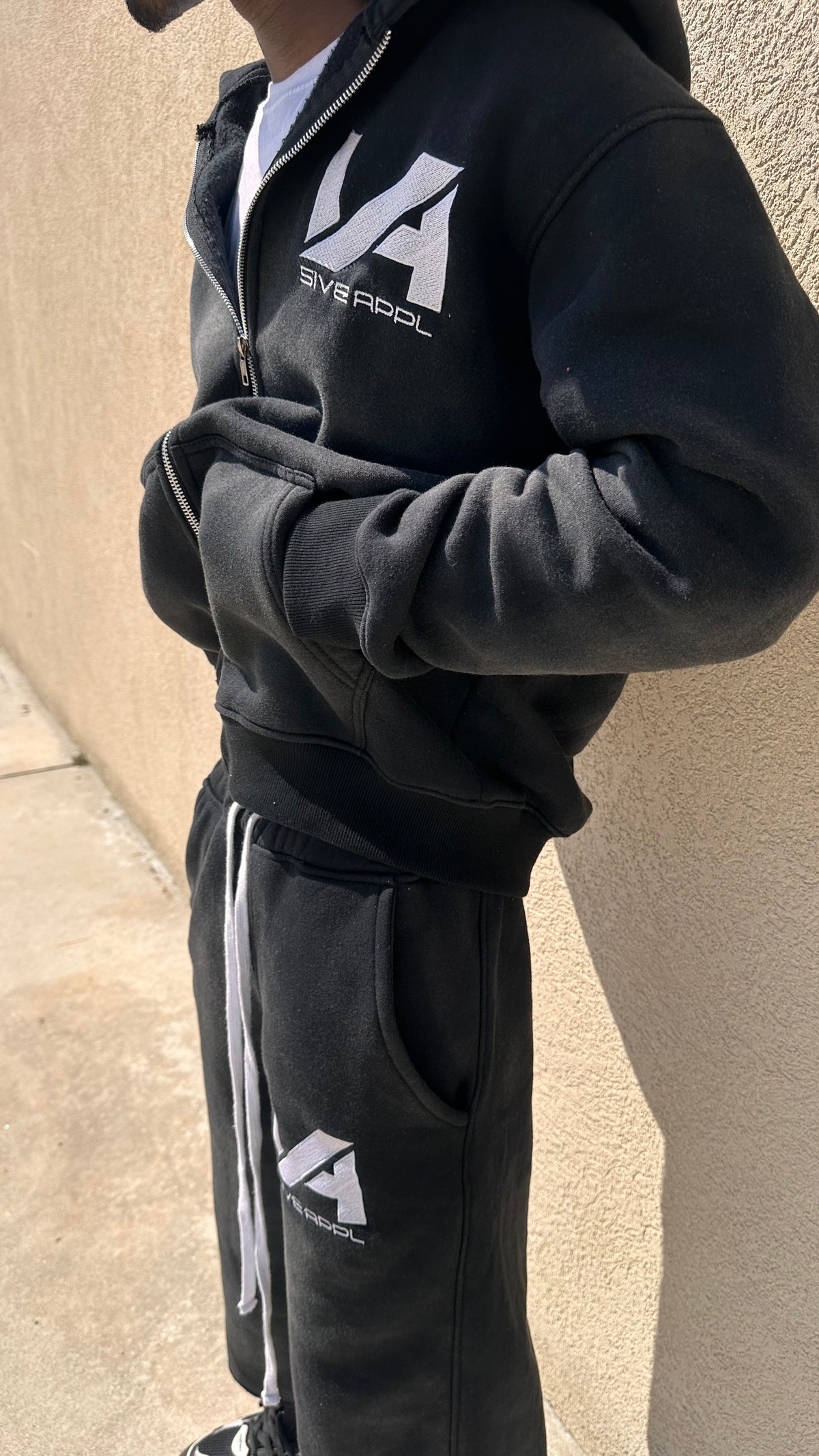 Onyx Black VA Set