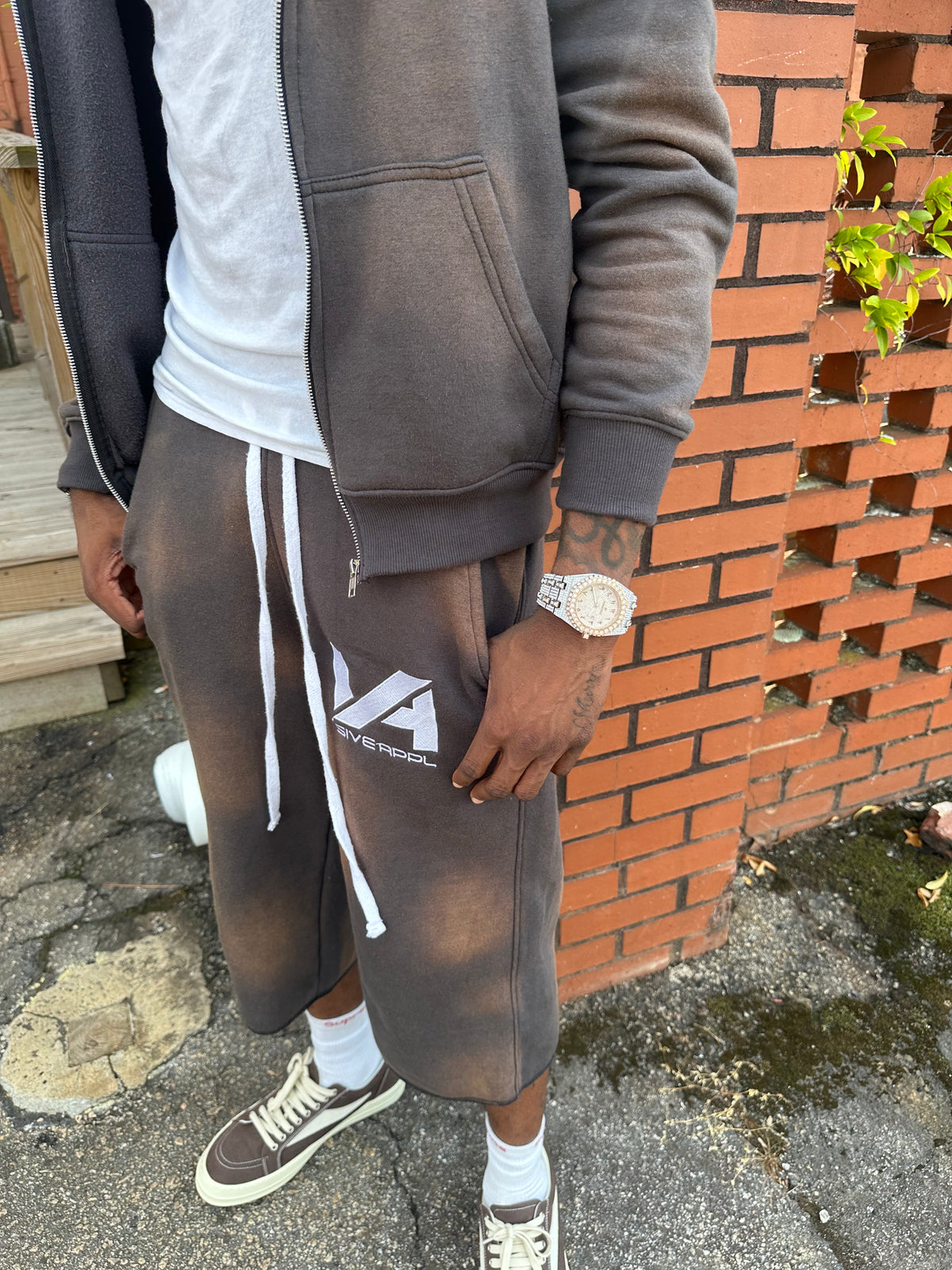 Mocha Brown VA Set