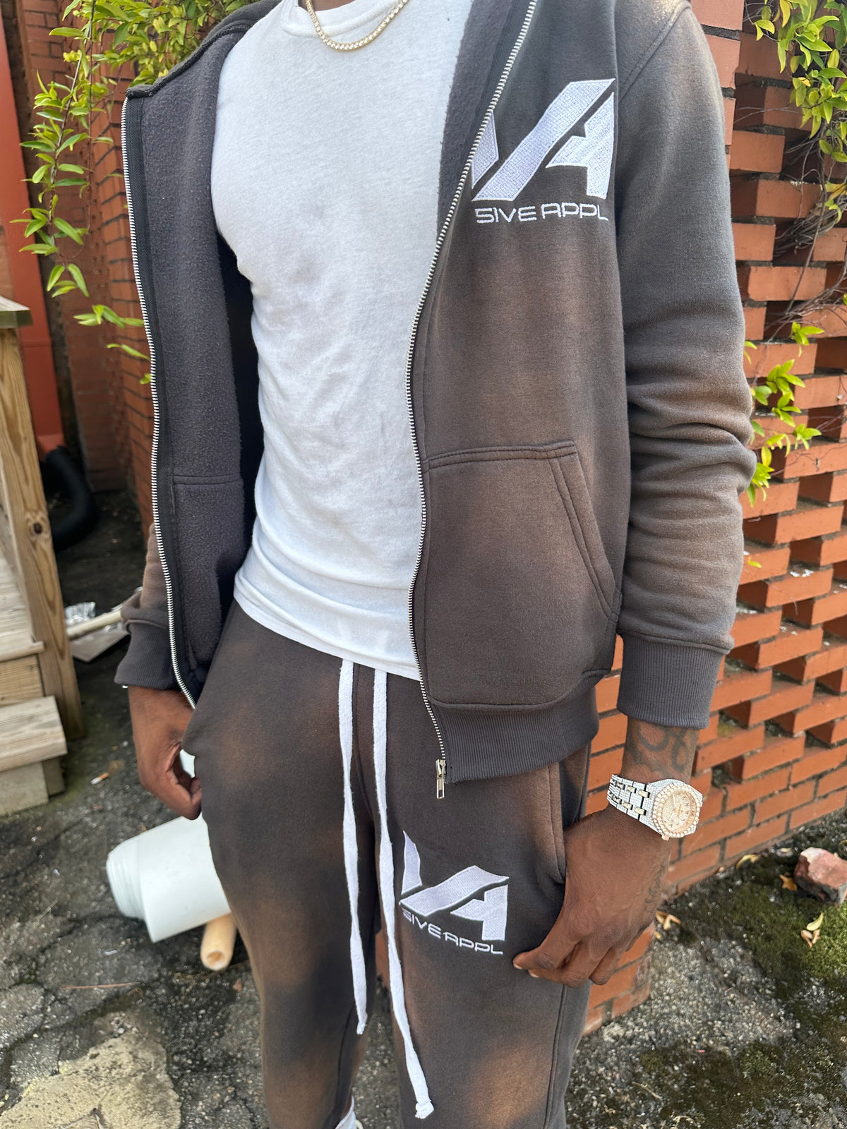 Mocha Brown VA Set